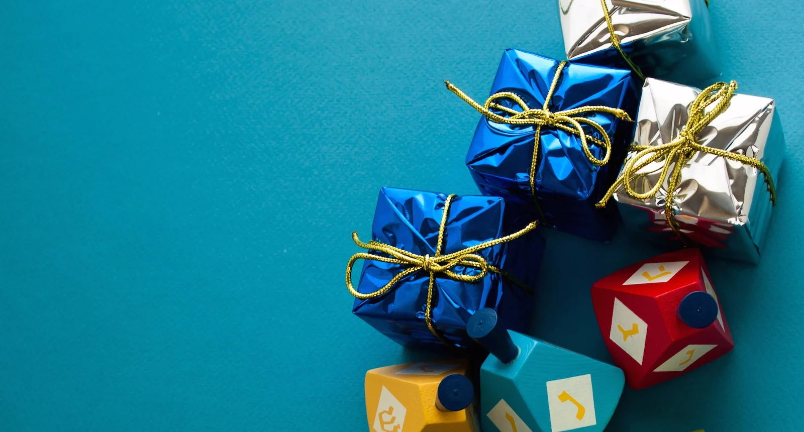 hanukkah-gifts2